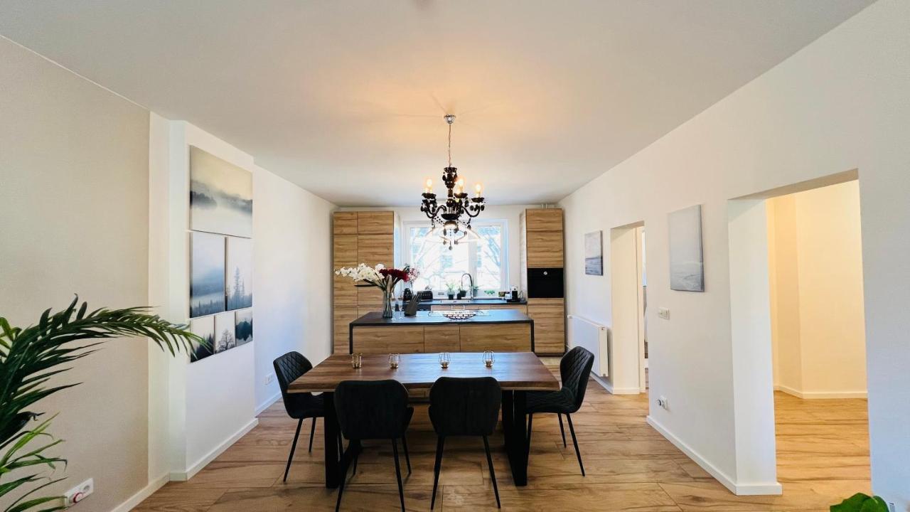 Central Designer 3 Apt With Terrace & Parking Berlino